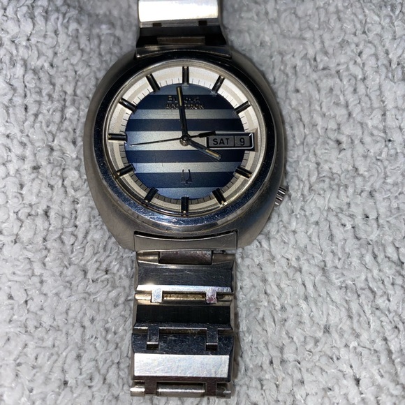 1974 BULOVA Accurton Vintage Day Date Retro Mens Stainless Steel Watch - Picture 8 of 14